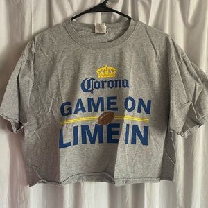 Corona Graphic Cropped Tee
